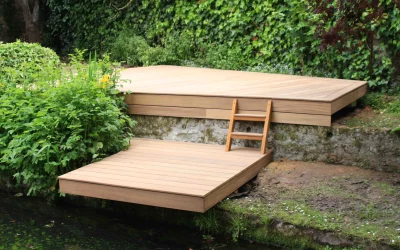 Terrasse en Afrormosia au bord de l’eau à Vicq